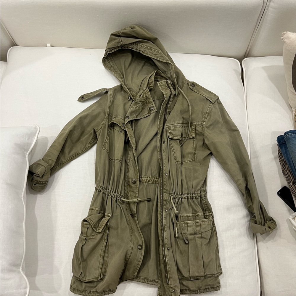 Aritzia Talula Green Parker Jacket Size S